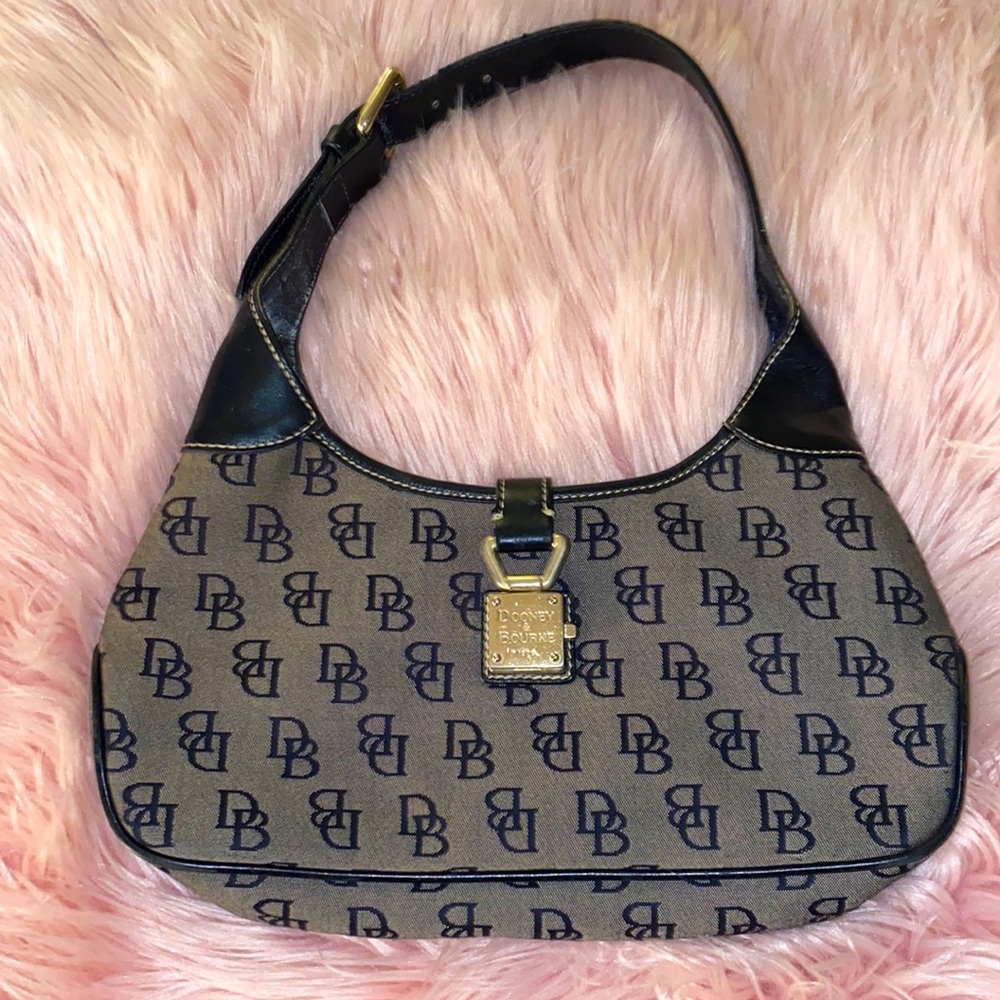 Vintage Dooney & Bourke handbag.